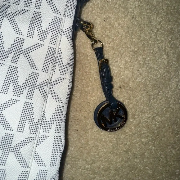 Michael Kors Monogram White and Blue Crossbody Bag - Picture 4 of 6